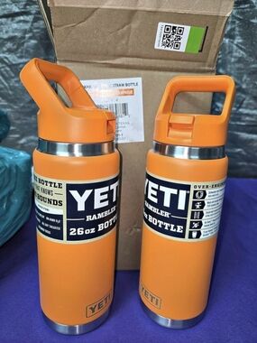 2 YETI Rambler 26 oz Straw Bottle 2-Pack King Crab Orange In Factory Box